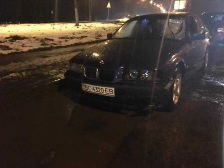 Внаслідок ДТП у Львові загинув волонтер "Самооборони"