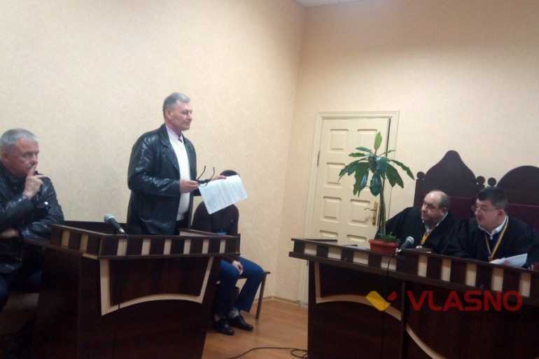 суд над Віктором Малиновським фото