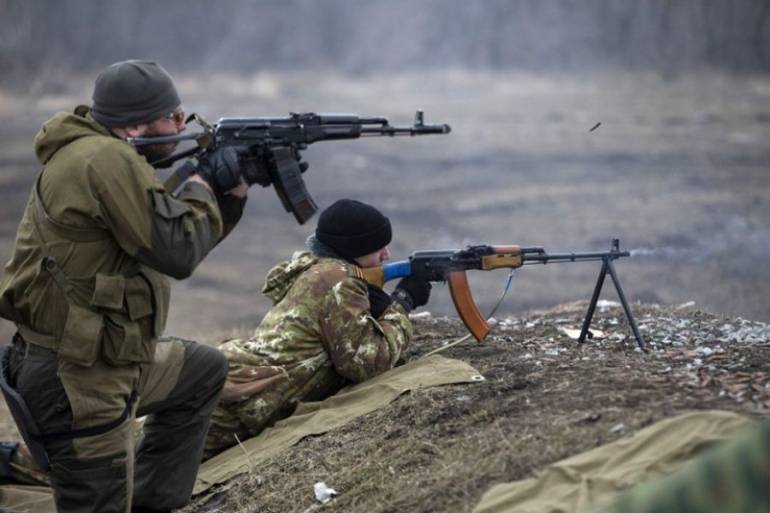Доба в зоні АТО: окупанти 10 разів обстріляли укріплення ЗСУ із забороненої Мінськими домовленостями зброї