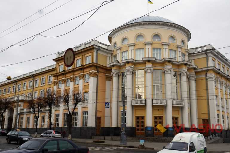 Вінницька облрада фото