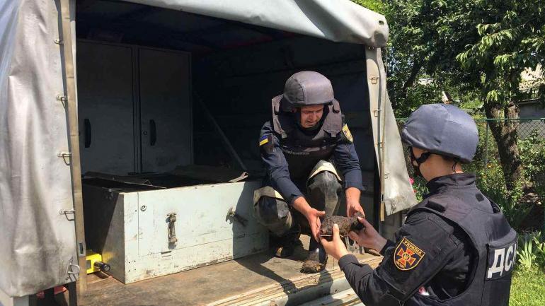 На території Козятинської міськради знайшли боєприпаси