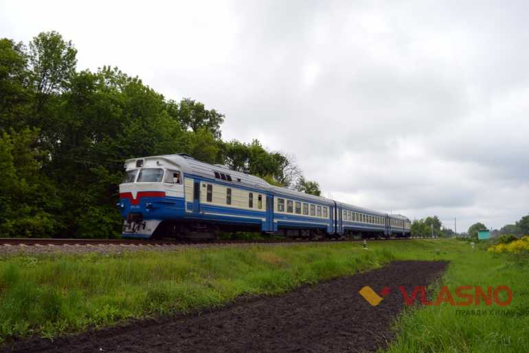 приміські потяги фото