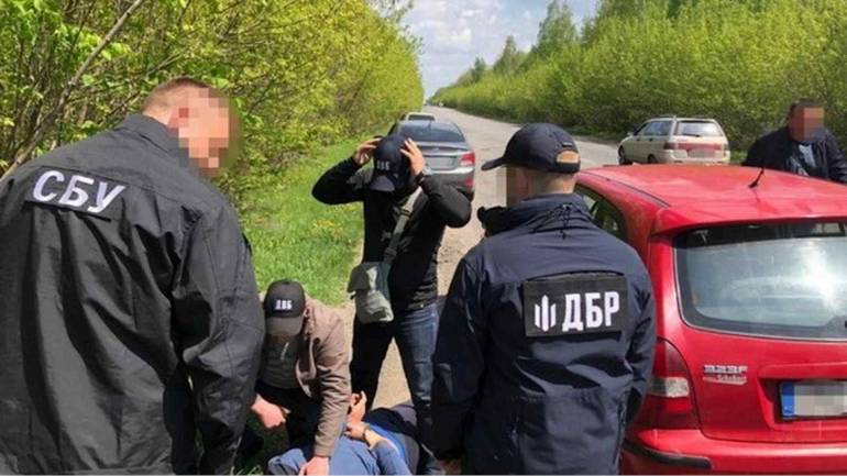 Одного з керівників вінницького комунального підприємства піймали на хабарі
