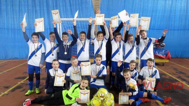 Команда 12-річних спортсменів перемогла у вінницькому чемпіонаті з футзалу