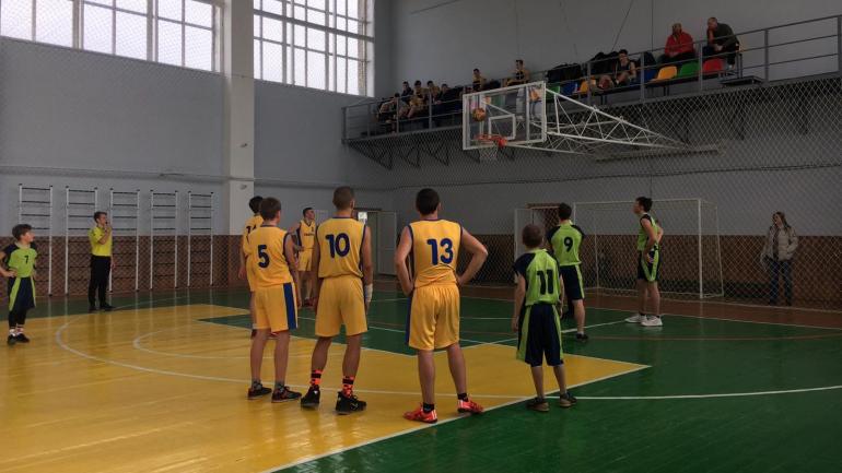 Хлопці з Вінниці виграли обласний чемпіонат з баскетболу