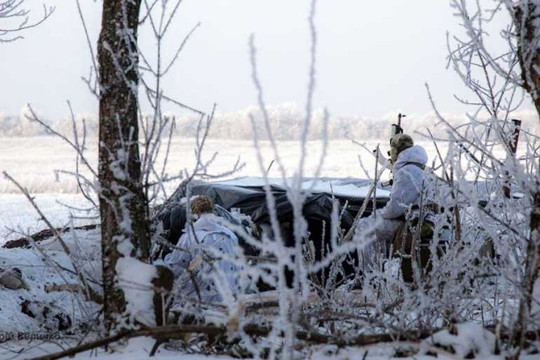 Протягом минулої доби у зоні АТО поранено трьох військовослужбовців 