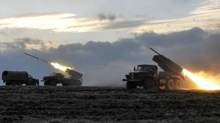 &laquo;Гради&raquo; на Донеччині: бойовики більше години обстрілювали українські позиції
