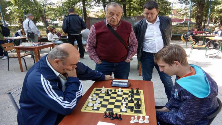 На турнірі &laquo;Гайсин open&raquo; юні шахісти випередили дорослих (ФОТО)