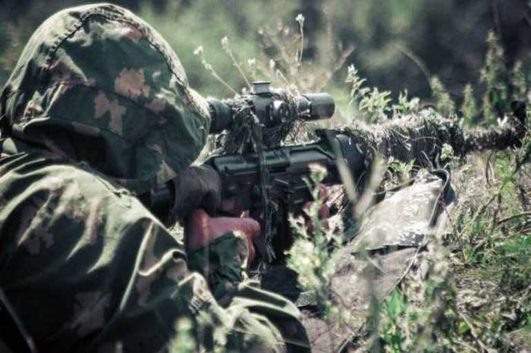 Поблизу Мар'їнки працювали снайпери, &ndash; штаб АТО 