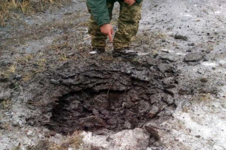 Бойовики продовжують накривати українські позиції вогнем 