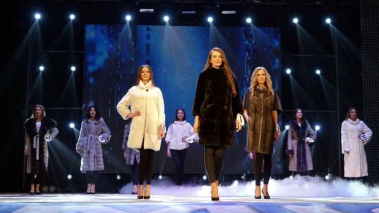 Учасниць конкурсу краси у Вінниці хочуть &laquo;позбавити&raquo; хутра