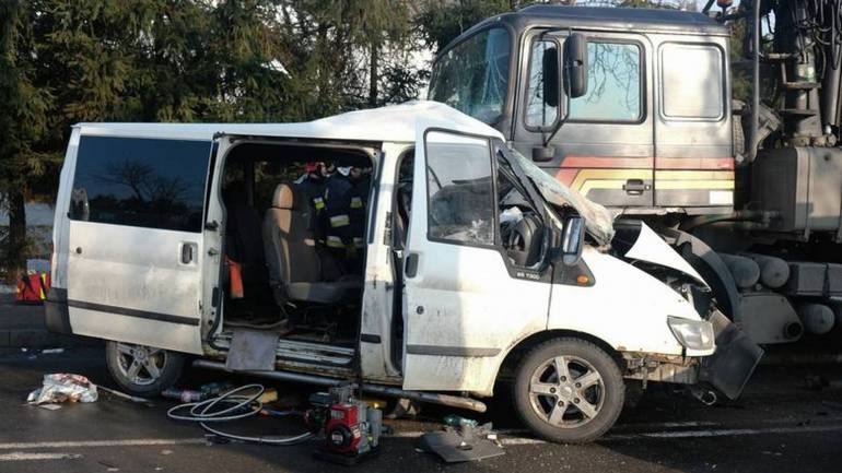 У Польщі автобус з українцями потрапив у ДТП, є загиблі