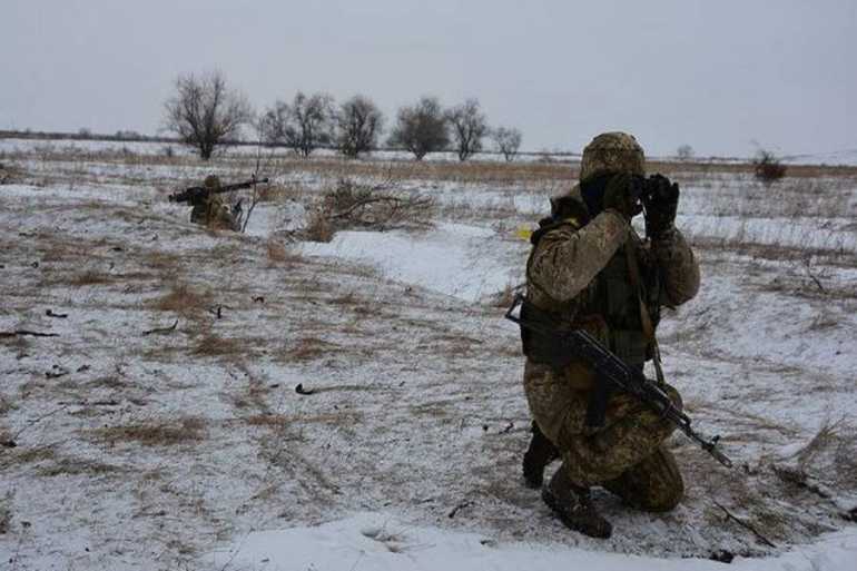 Доба в АТО: окупанти 18 разів порушували " режим тиші "