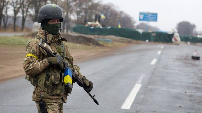 Доба в АТО: зафіксовано 27 обстрілів українських захисників